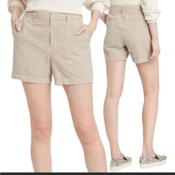 A New Day Womens Tan and White Striped Shorts Size 10 - Picture 2 of 8